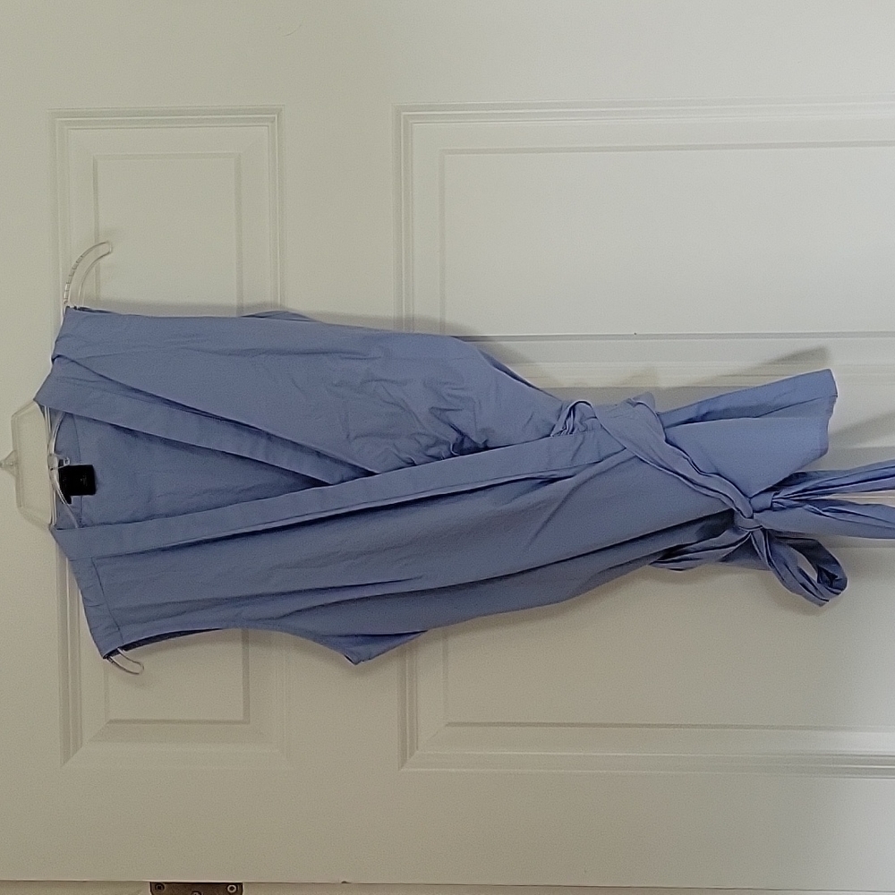 Ann Taylor Wrap Tank-size M